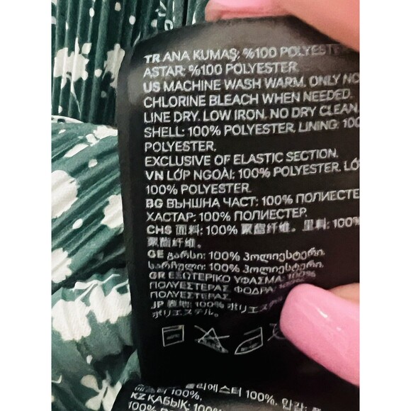 Divided By H&M Womens A Line Dress Green Floral Tired Layer Keyhole XS New - Picture 10 of 11
